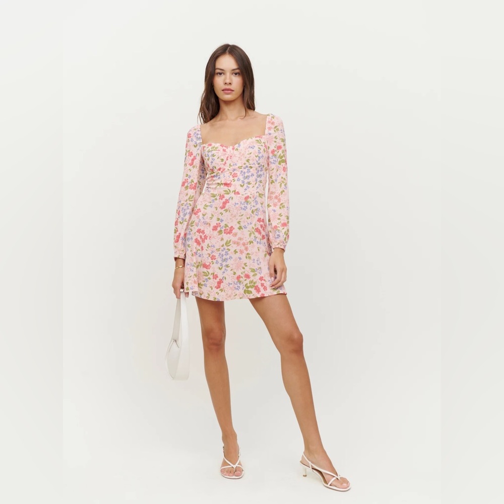 Reformation Mochi dress in Esmee. Excellent condition.